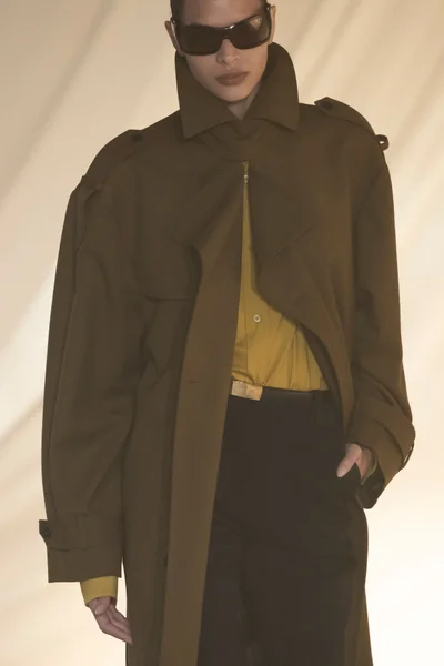 Look 83